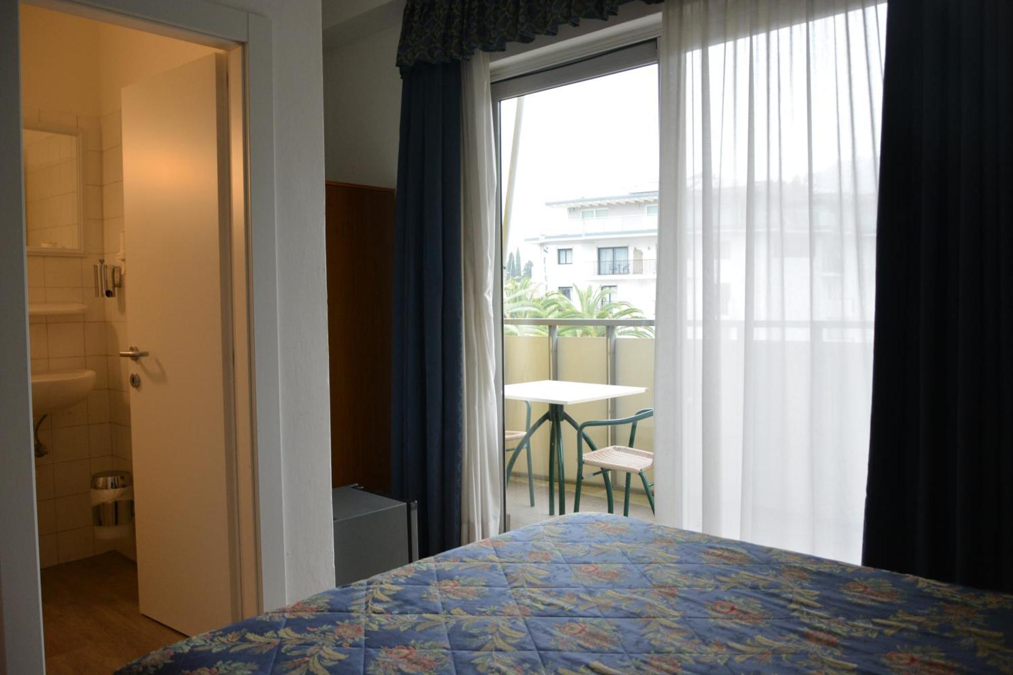 Hotel Primo Riva del Garda Esterno foto