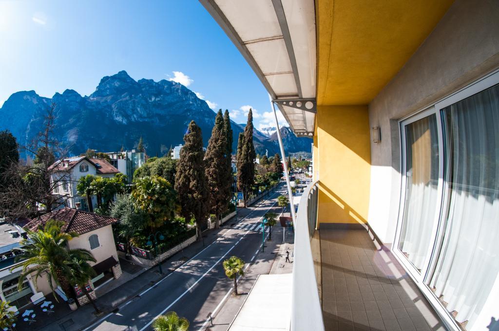 Hotel Primo Riva del Garda Esterno foto